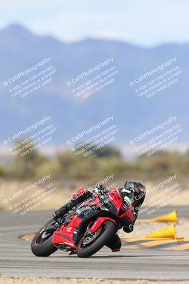 media/Feb-08-2024-Racers Edge (Thu) [[c658ab1530]]/3-B Group/Session 2 (Turn 4 Entry)/